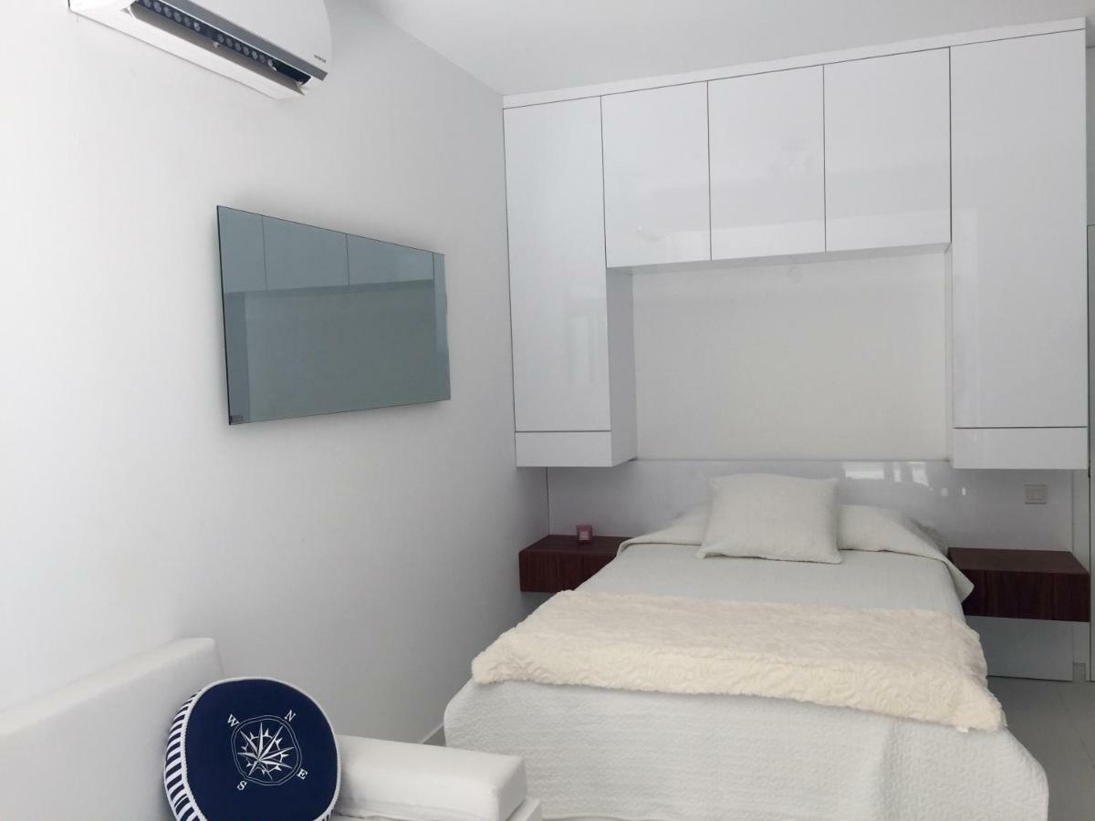 Modern Seaview Beach Studio Lemesos Exteriér fotografie